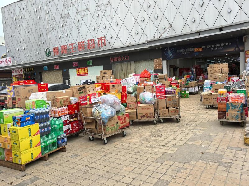 太原日用百货：走进城市的微小角落